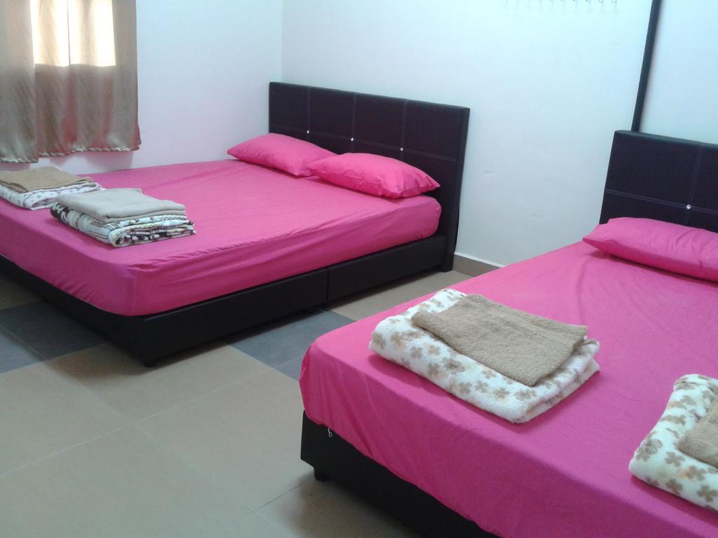 Iz Budget Kampung Kuala Besut Phòng bức ảnh
